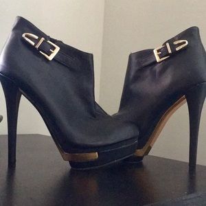 Bebe heels